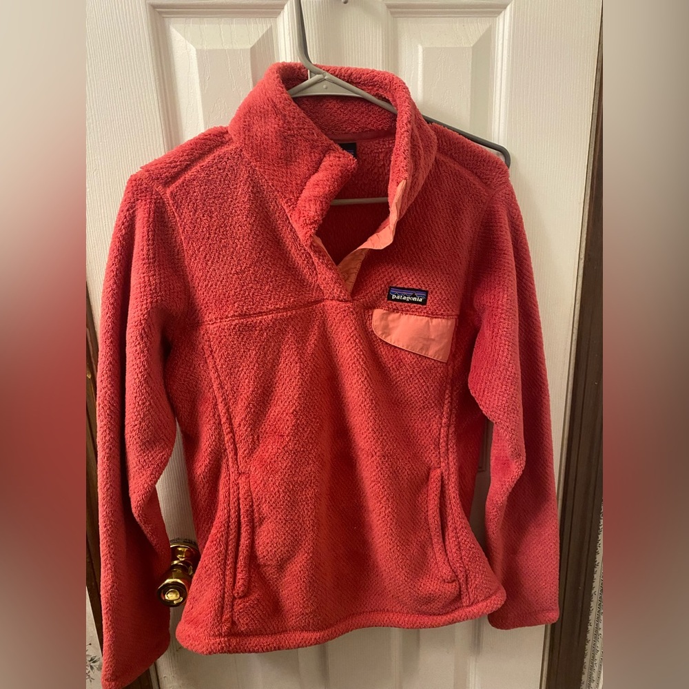 Patagonia pullover Size Medium